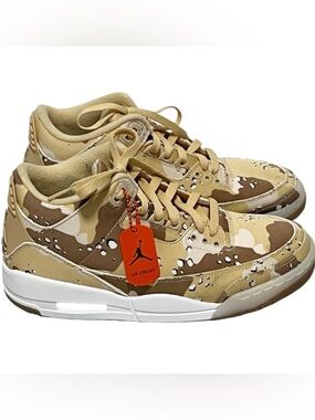 Air Jordan 3 Retro Tex
WNBA bold "Desert Camo"
camouflage Women's athletic Shoe